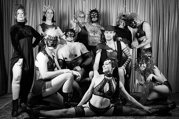 Elle Aime Photography by Leah Marie - Lyraphic Photo Booth-2