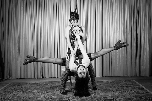 Elle Aime Photography by Leah Marie - Lyraphic Photo Booth-27