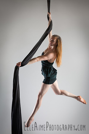 Elle_Aime_Photography_Leah_Marie-Kate-1