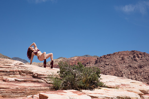Elle-Aime-Photography-Leah-Marie-Red_rocks-18