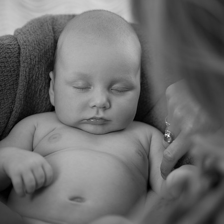 Elle-Aime-Photography-Leah-Marie-Baby Kuma-45