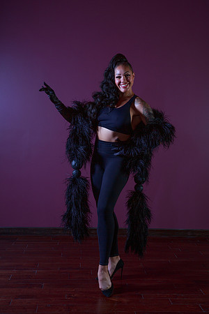 Flux Vertical Theatre - Burlesque Class - Sydni Deveraux (22 of 39)